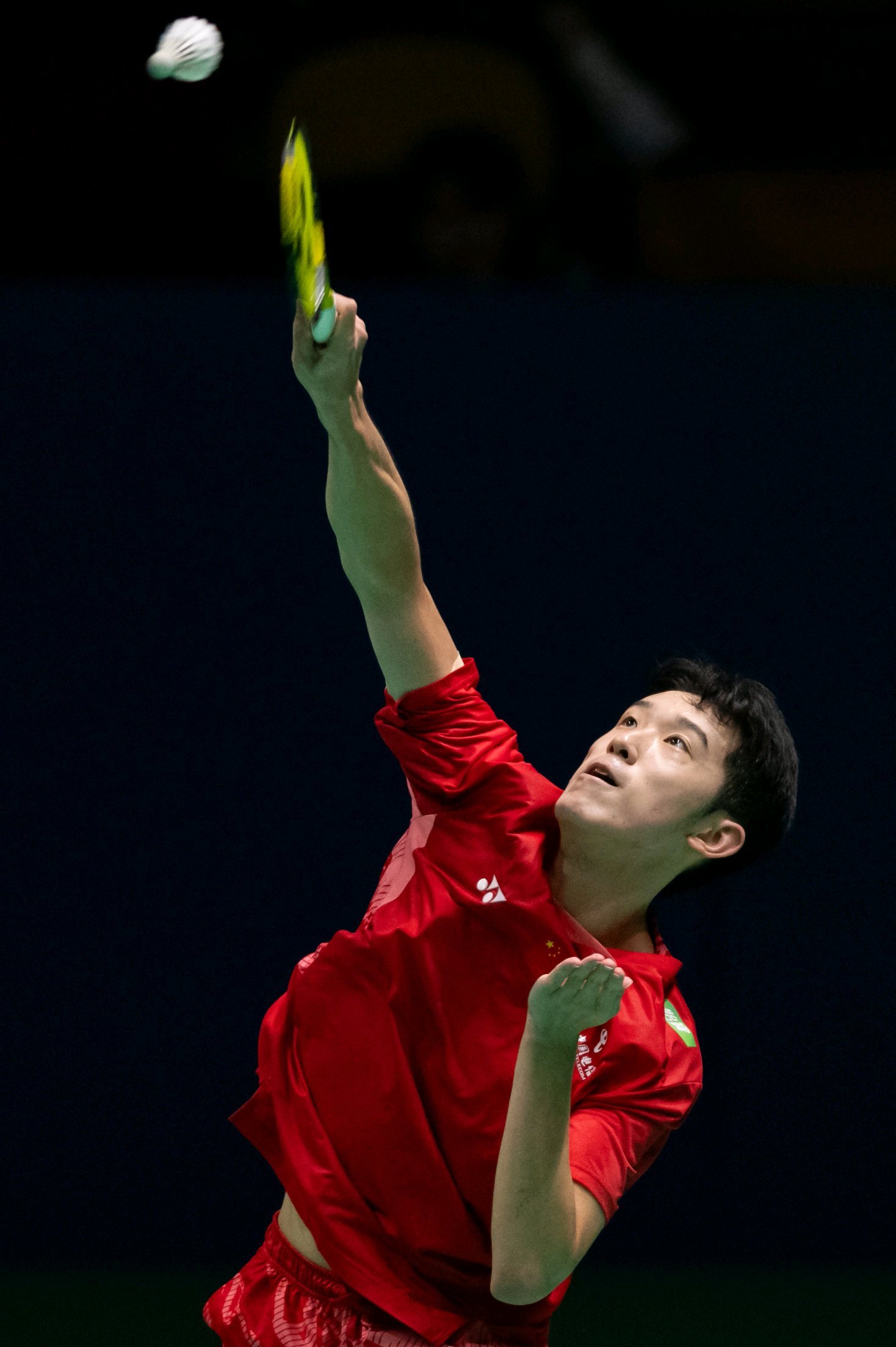 胡哲安🇨🇳 21-13、21-14 🇨🇦杨灿下轮对手：李卓耀🇭🇰 v