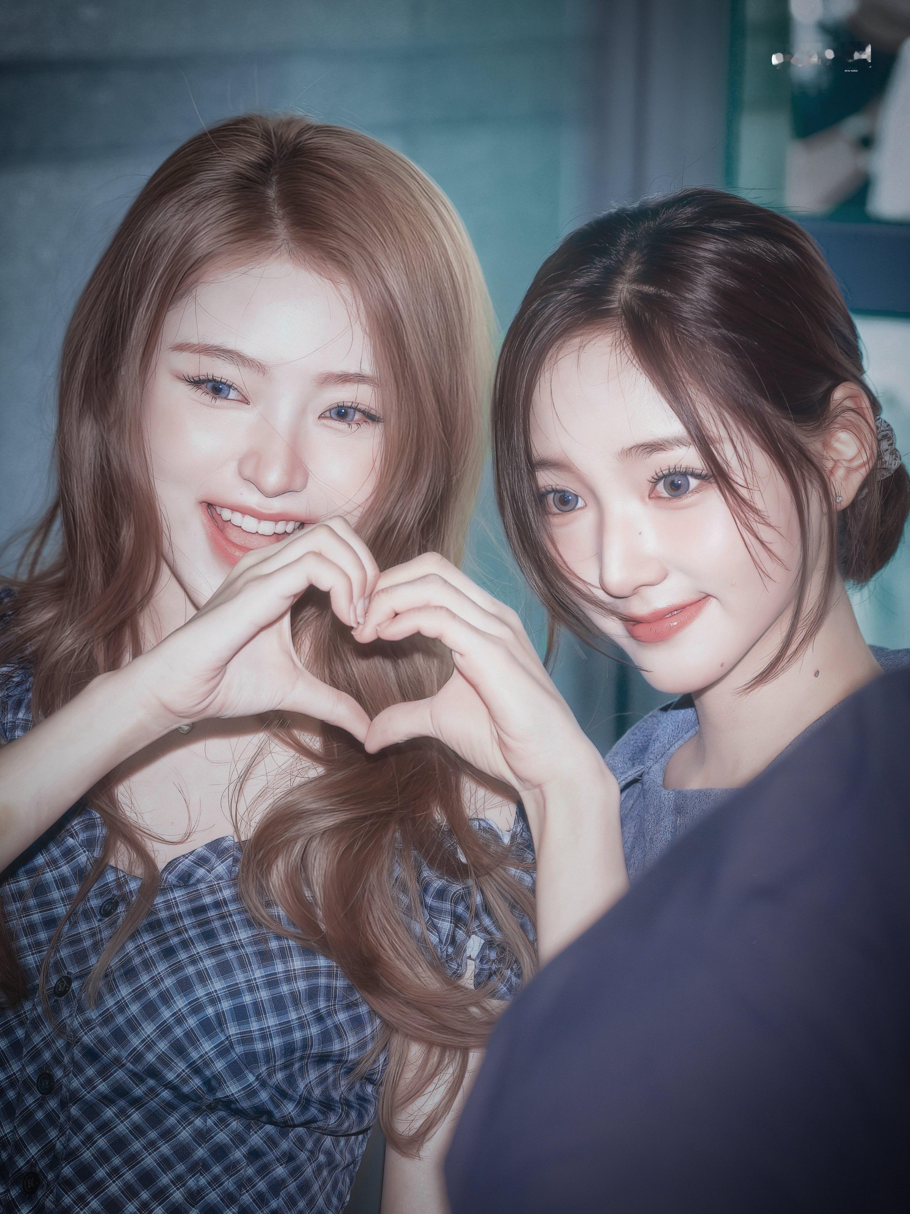haum&jiyu我的天才女友 ​​​