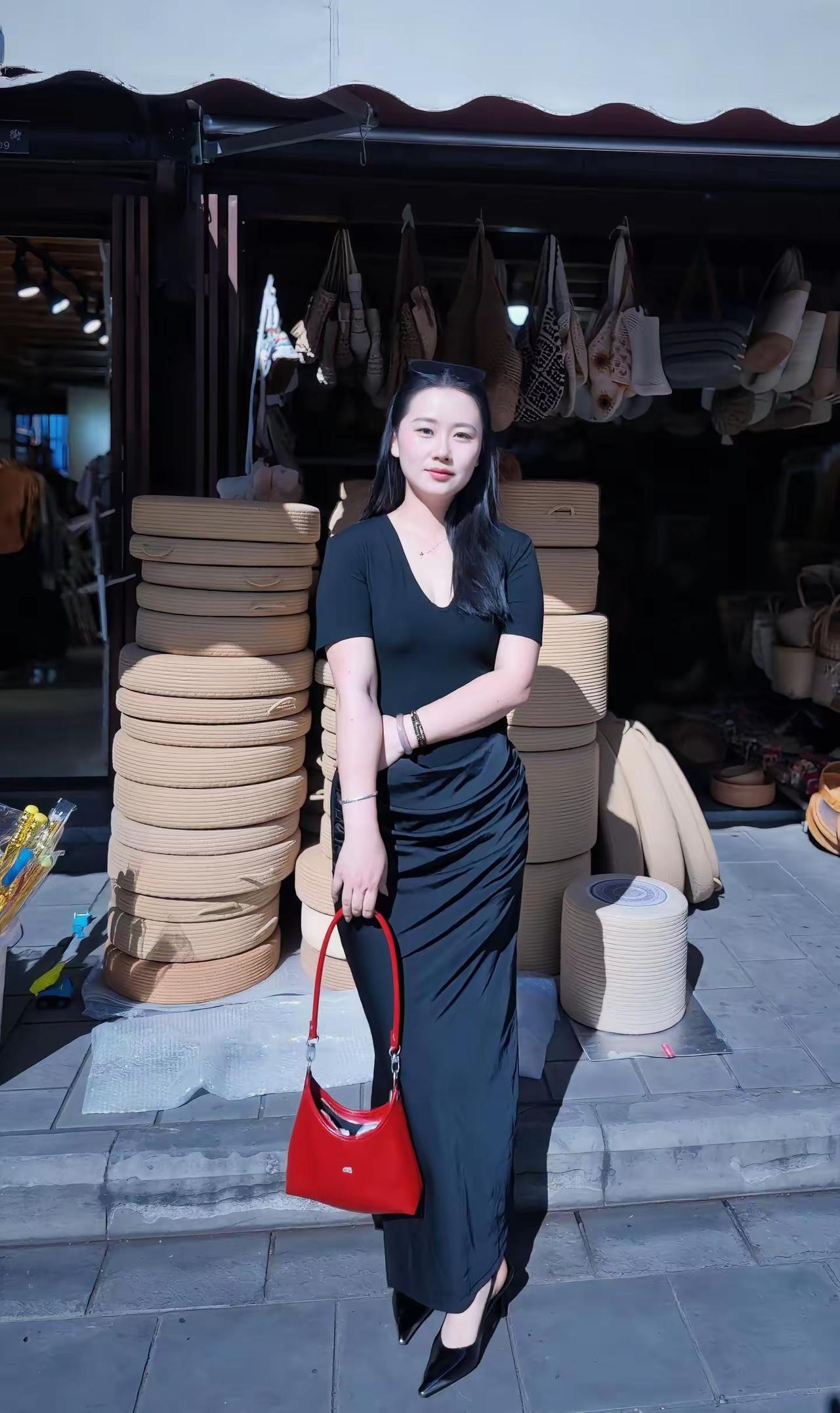 结婚前，务必要一起出去旅行一次
 
有人说：婚前旅行，是婚姻最好的试金石。
 