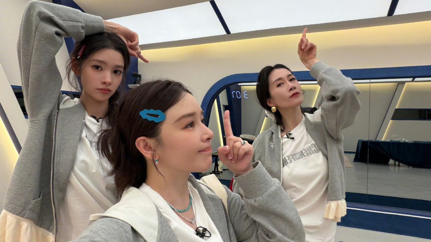 温峥嵘回复阚清子姐姐们加油呀！这只是小考，还有时间练习，迅速调整，期待一公正式舞