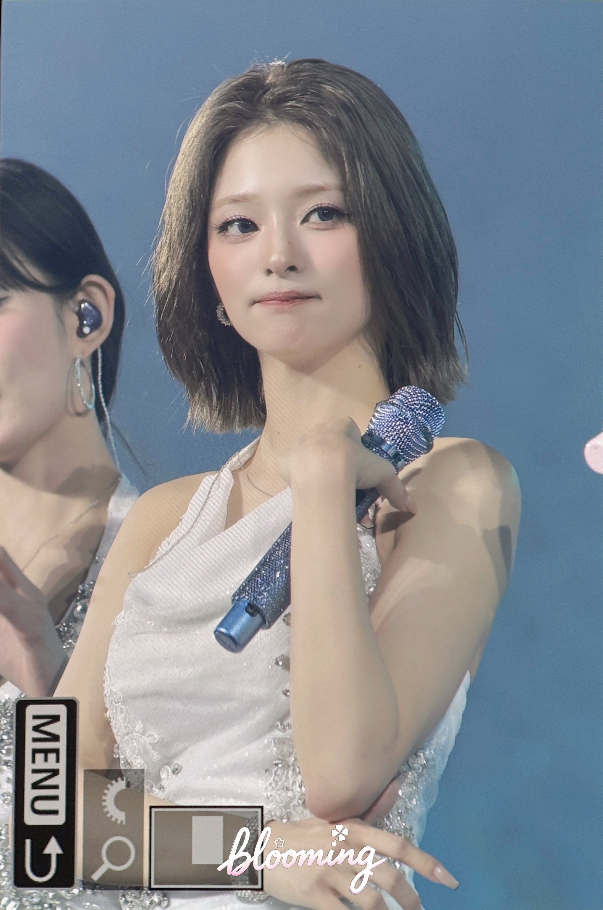 李娜炅[超话]  🐣氧气笑颜李娜炅 260904 亚巡首尔场D1 饭拍pre©