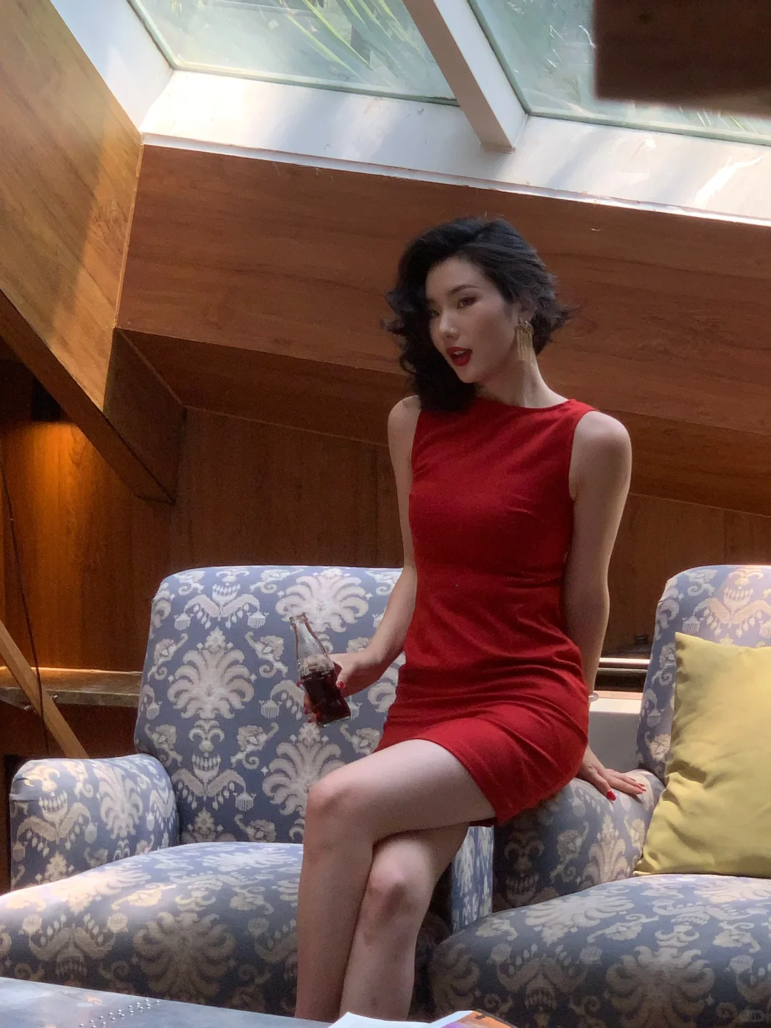 她说 别动你现在好漂亮