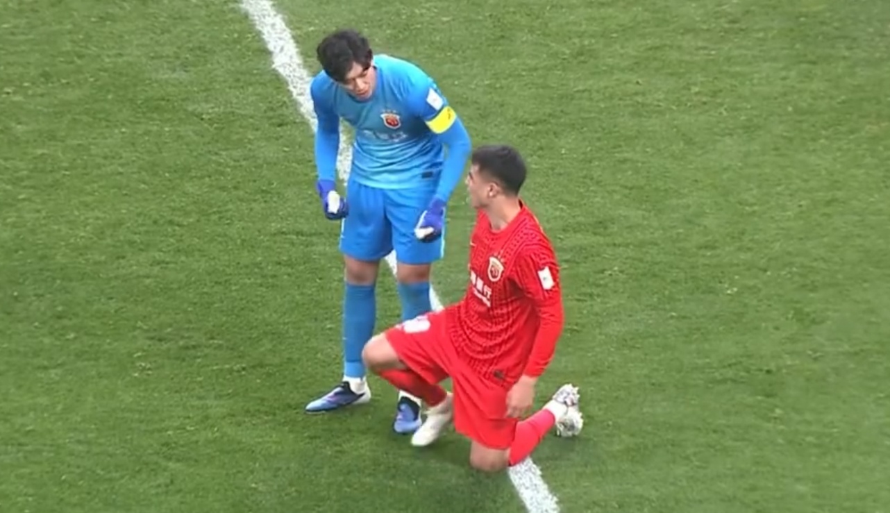 上海海港0比0蔚山hd上海海港亚冠8场不胜 亚冠精英联赛东亚区第8轮，上海海港0