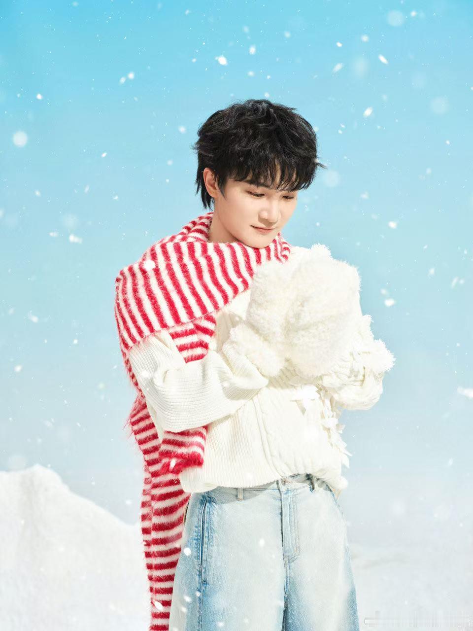 周深大鱼变大马 看他一脸认真祝大家像大鱼一样飞，然后突然意识到问题那个瞬间太好品