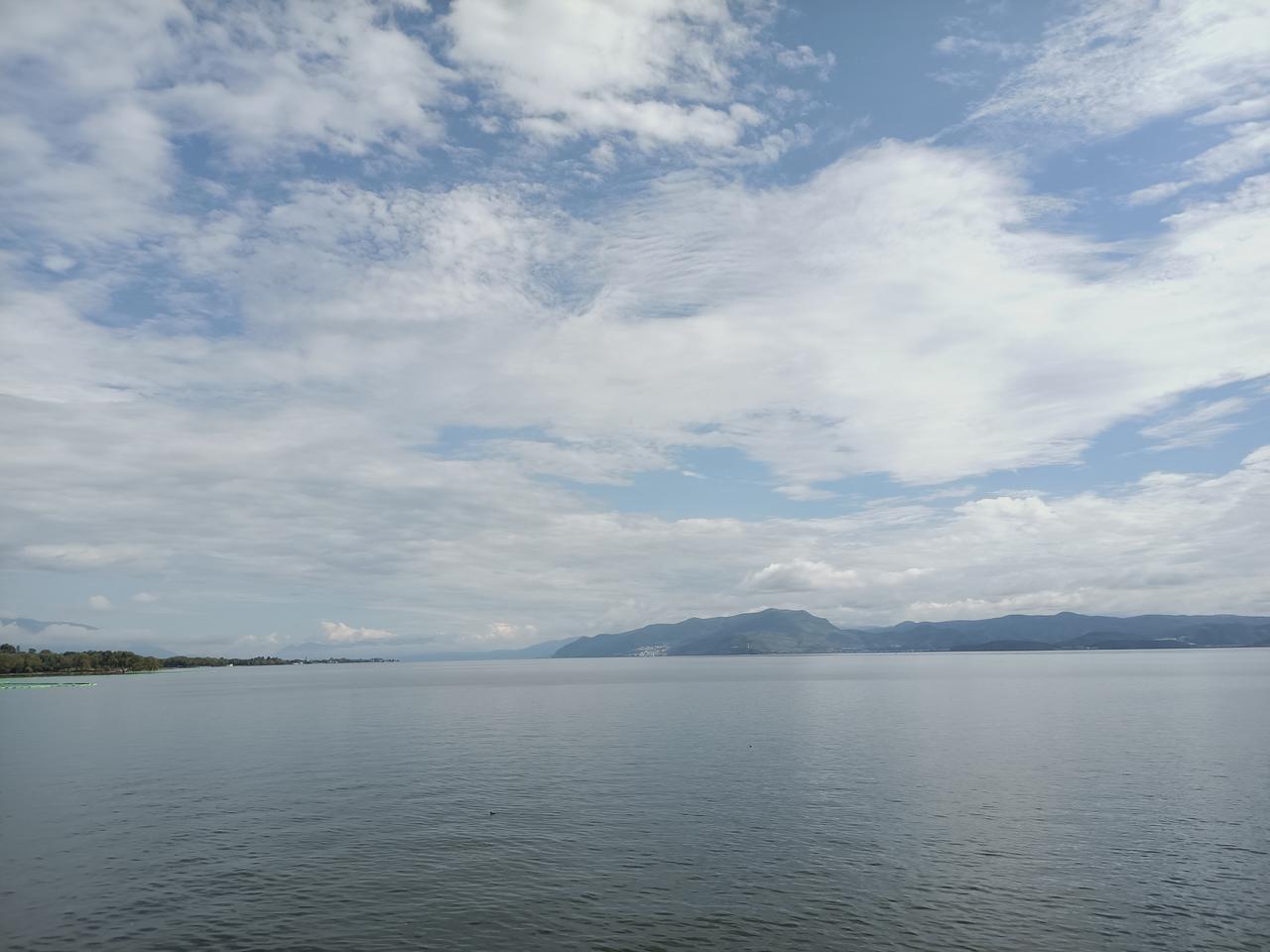 每日洱海
秋意尽在诗画间