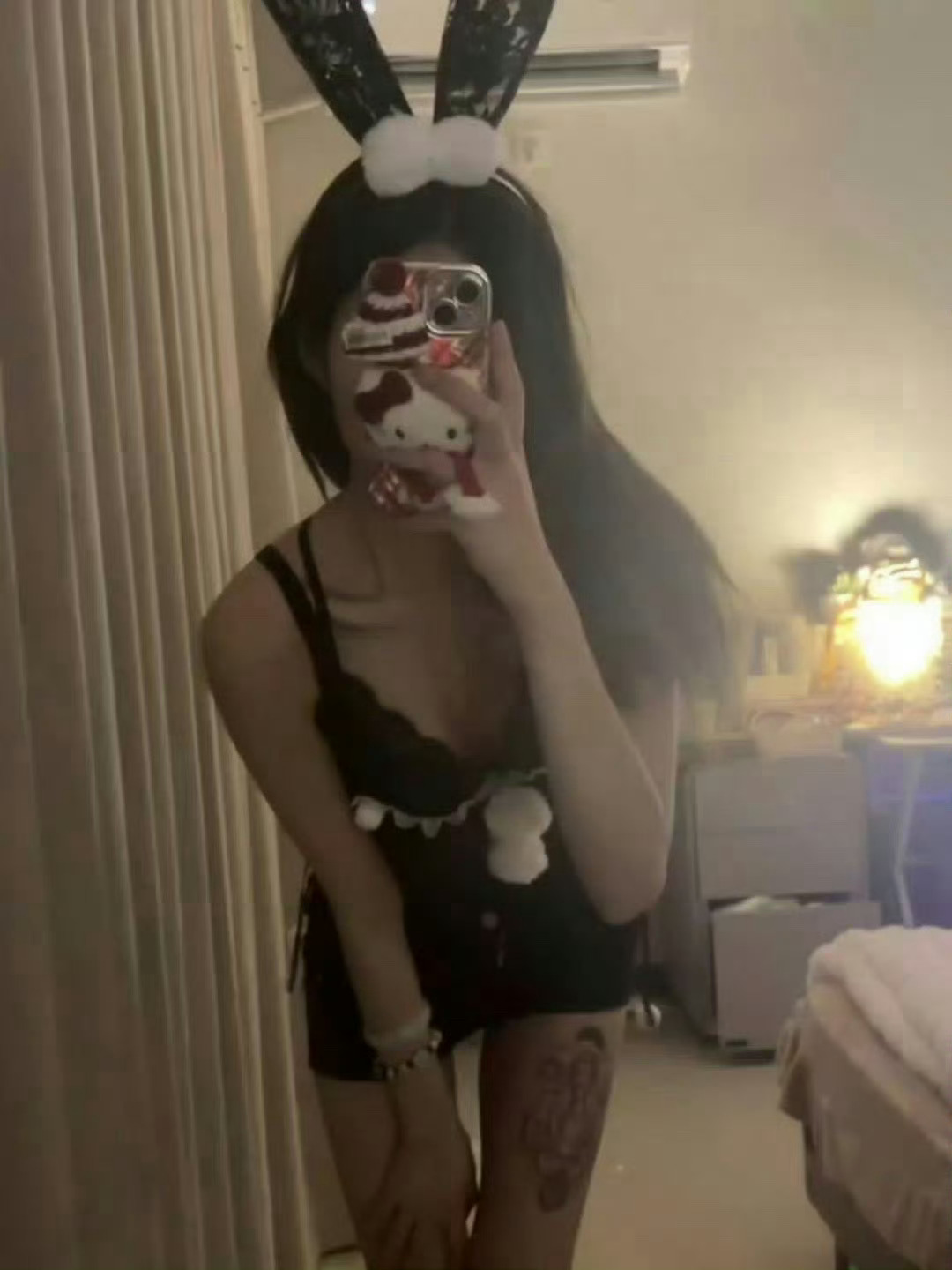 曾经的我们也无话不谈。 ​​​