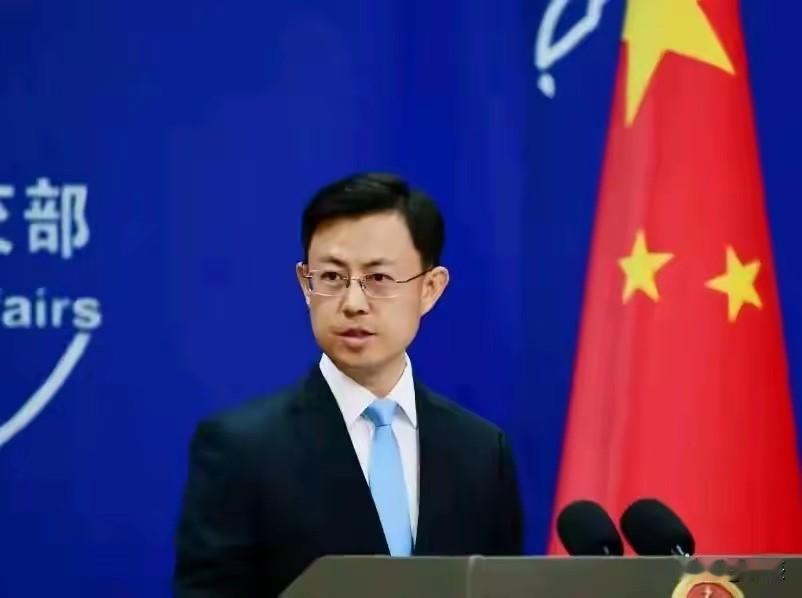 快讯！快讯！
中方外交部回应美军飞机南海坠毁！
10月27日，中方外交部例行记者