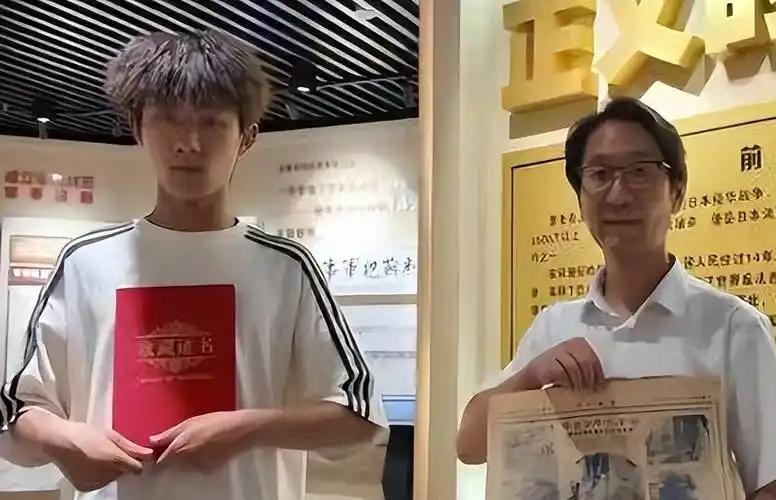 必须给连云港警方点赞！针对捐日军罪证少年遭网暴威胁一案，连云港警方已正式立案，目