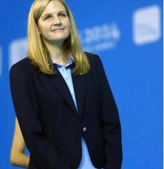 上任三天就叫停！女主席考文垂翻开申办名单懵了：发达国家集体跑路，2036奥运只剩