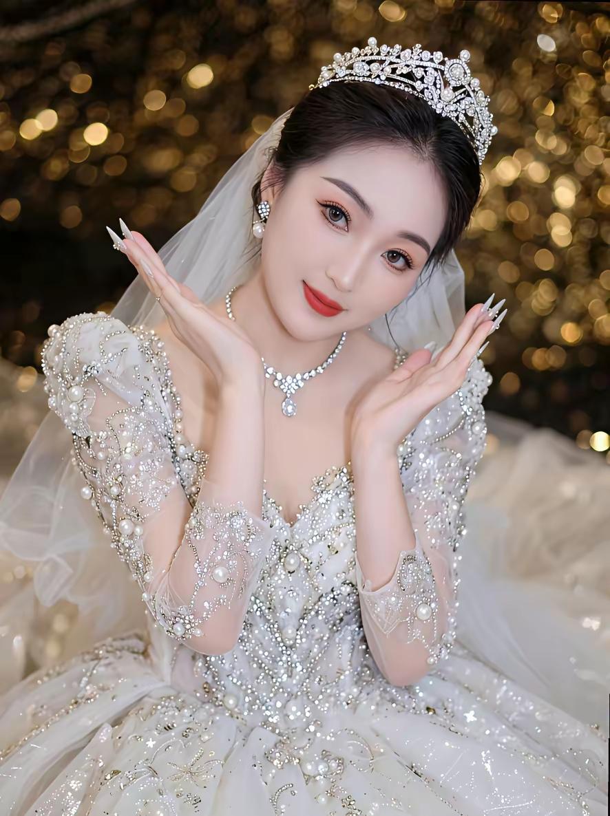 生活在阴沟里，依然有仰望星空的权利。