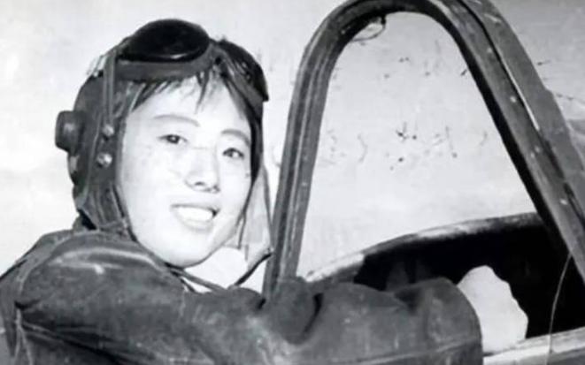 1968 年，许世友的女儿陪朋友去参加招飞体检，院长一眼就看中了她，刚要拿笔登记