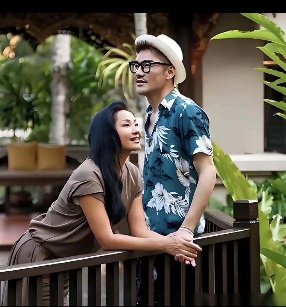 胡兵的奢华衣帽间价值2亿，却将唯一钥匙留给瞿颖。他在北京720平的豪宅中，生活精