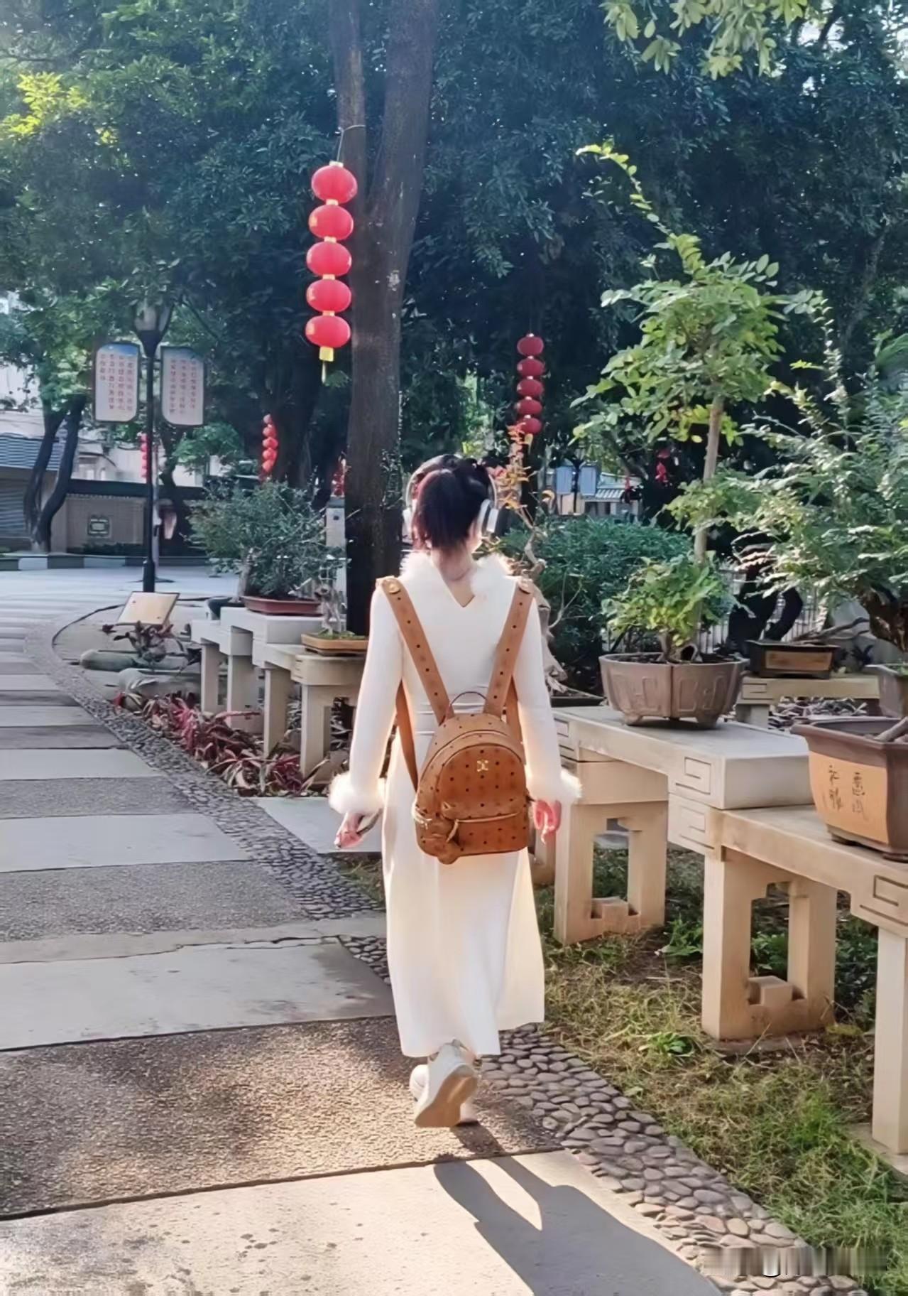 广州醉观公园(芳村/免费)
地址:
广州荔湾区芳村大道中275号
交通: (仅供