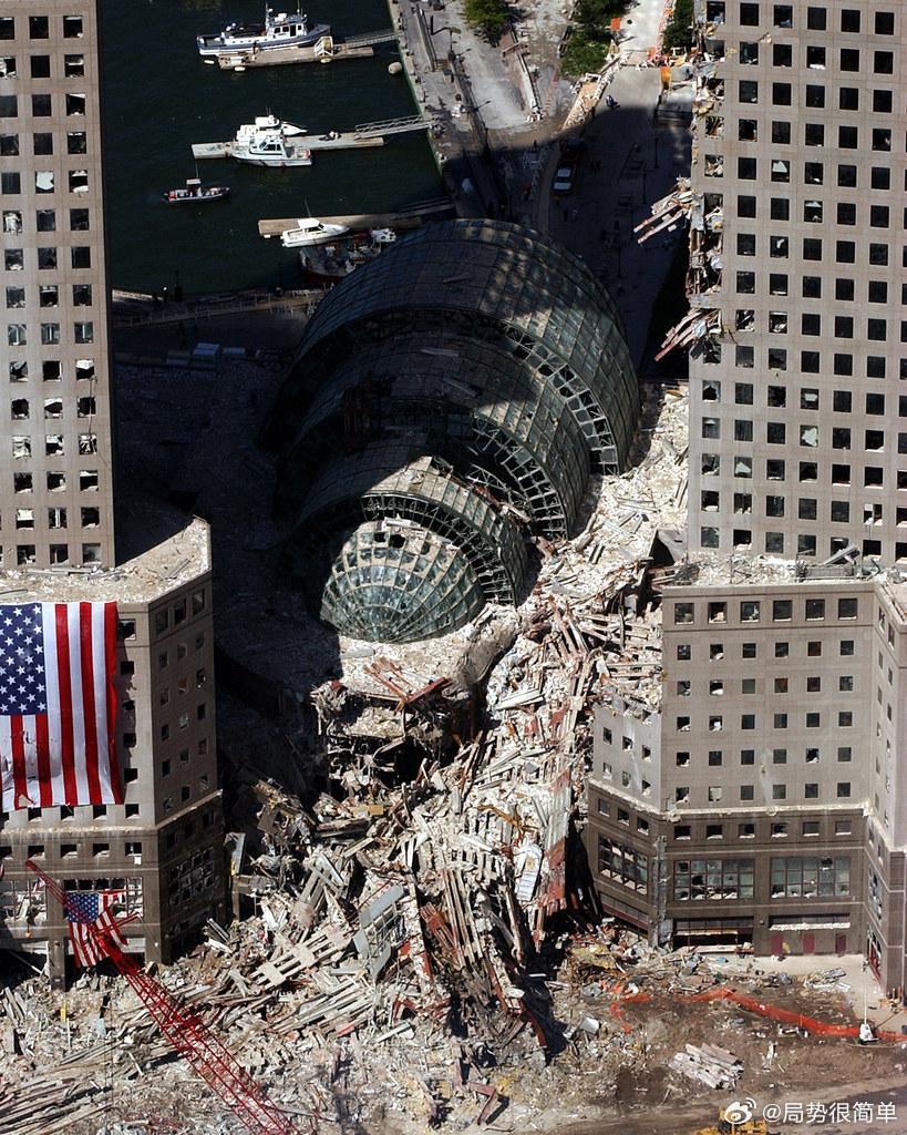 2001年基地组织发动“9·11”袭击造成2975名美国人死亡，美国不顾外界的批