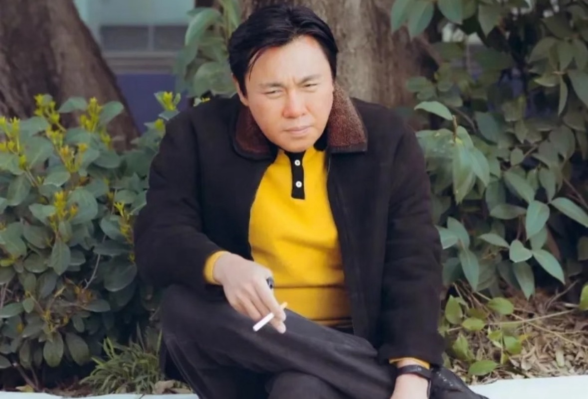 秦昊一出场就是悬疑片男主味谁来懂一下这个秦昊一出场就自带悬疑的氛围感啊，在这个最
