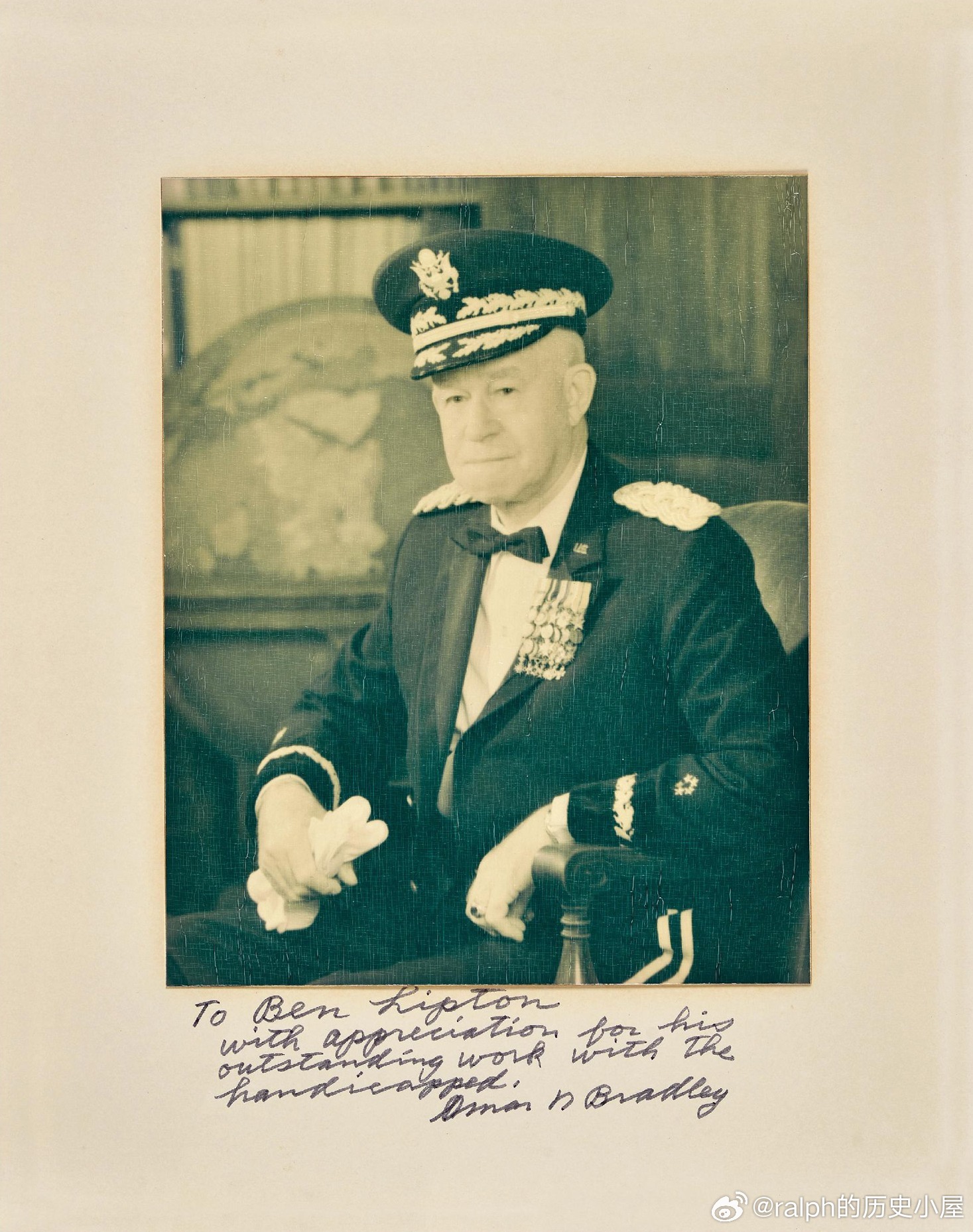 美国五星上将奥马尔-内尔森-布莱德雷（Omar Nelson Bradley）亲