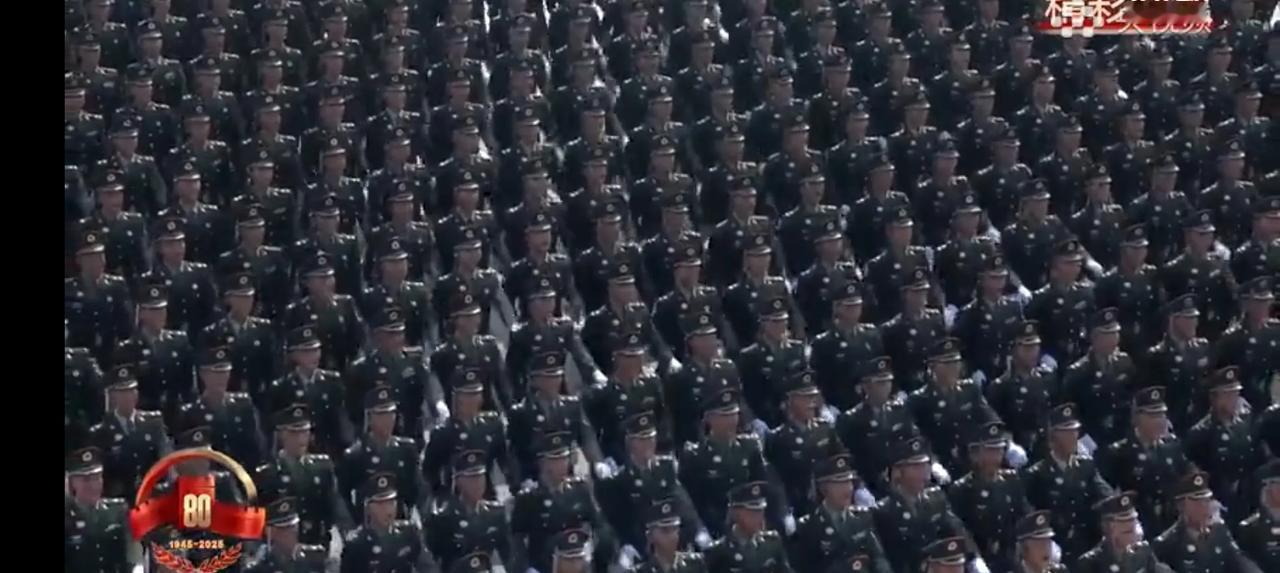 九三大阅兵后，军事专家们很自豪又自信的说：
这次大阅兵，充分说明了我军有完全的自