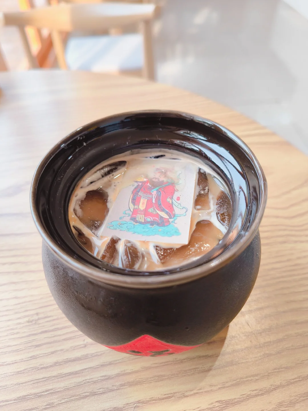 这家咖啡店！！居然有大熊猫🐼！！