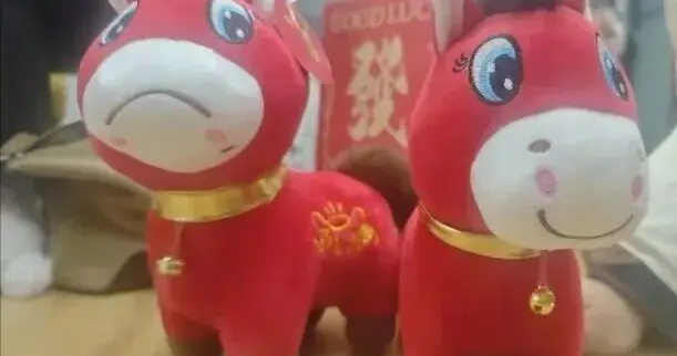 工人一个失误，没想到火爆了！义乌老板娘：订单已排到一周后