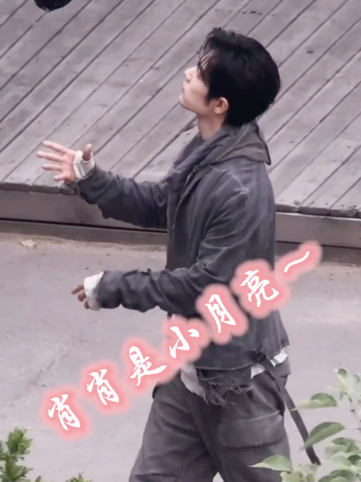 肖战齐夏什么时候来肖战齐夏废土造型肖战齐夏什么时候来，肖战齐夏废土造型，战损版已