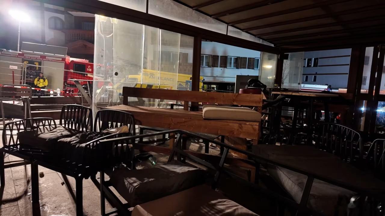 瑞士滑雪胜地爆炸多人死伤 CNN更新信息——报道的内容• 致命火灾：警方周四表示