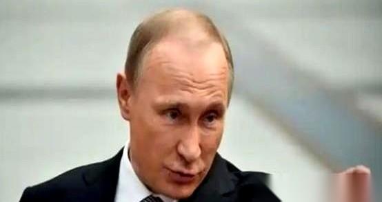 北约敢动俄罗斯本土，我们就得出兵？
省省吧。
这都什么年代了，还搁这儿拜把子、演