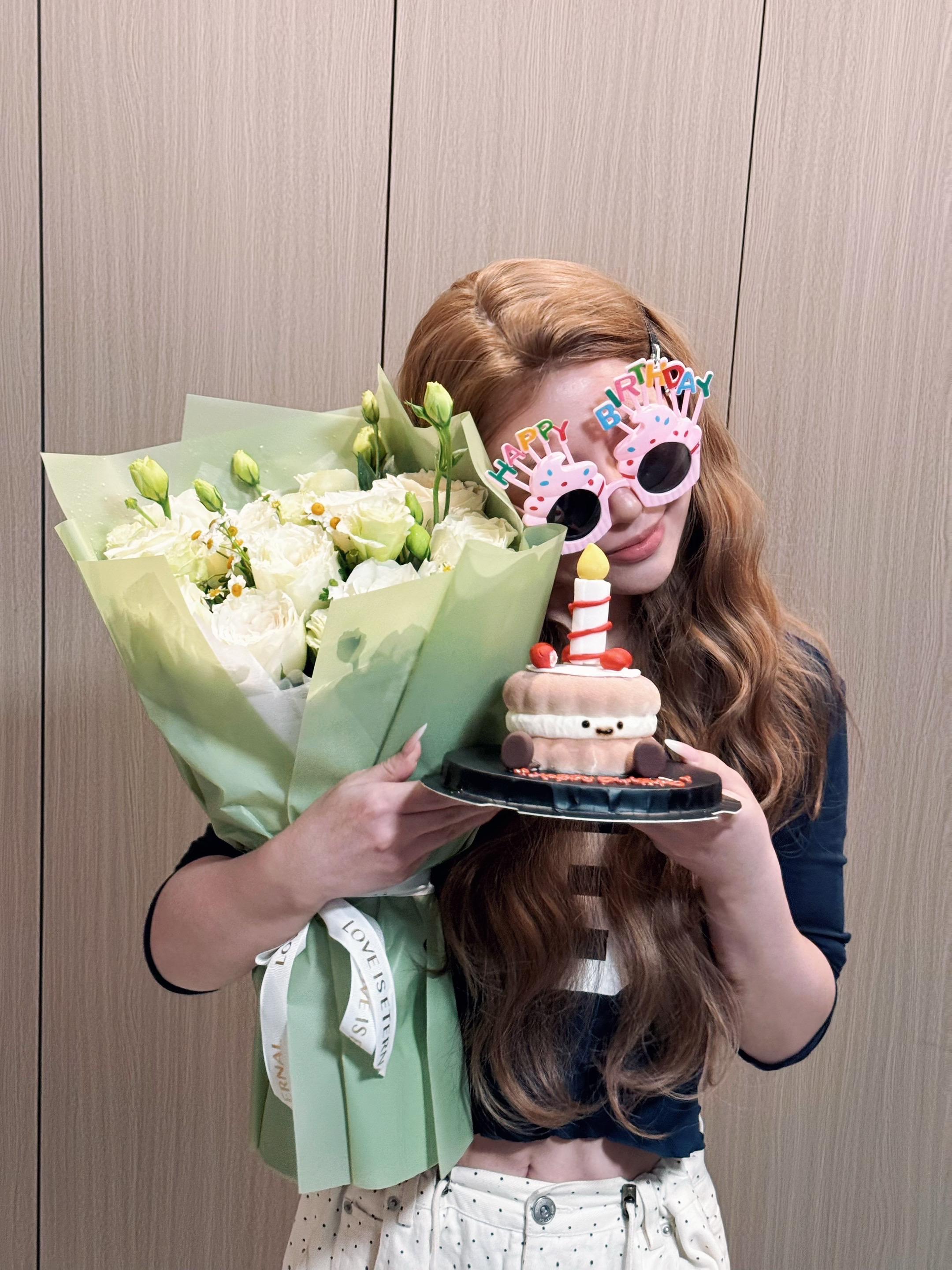🎂