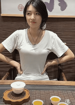 至今为止没有发现，长得漂亮的坏处