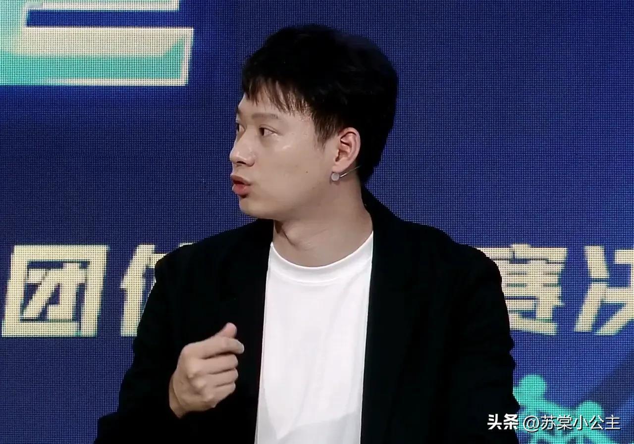 小组赛，国乒也隐藏实力了吗？
当然隐藏了！

小组赛打的最好的三个球队，
都被淘