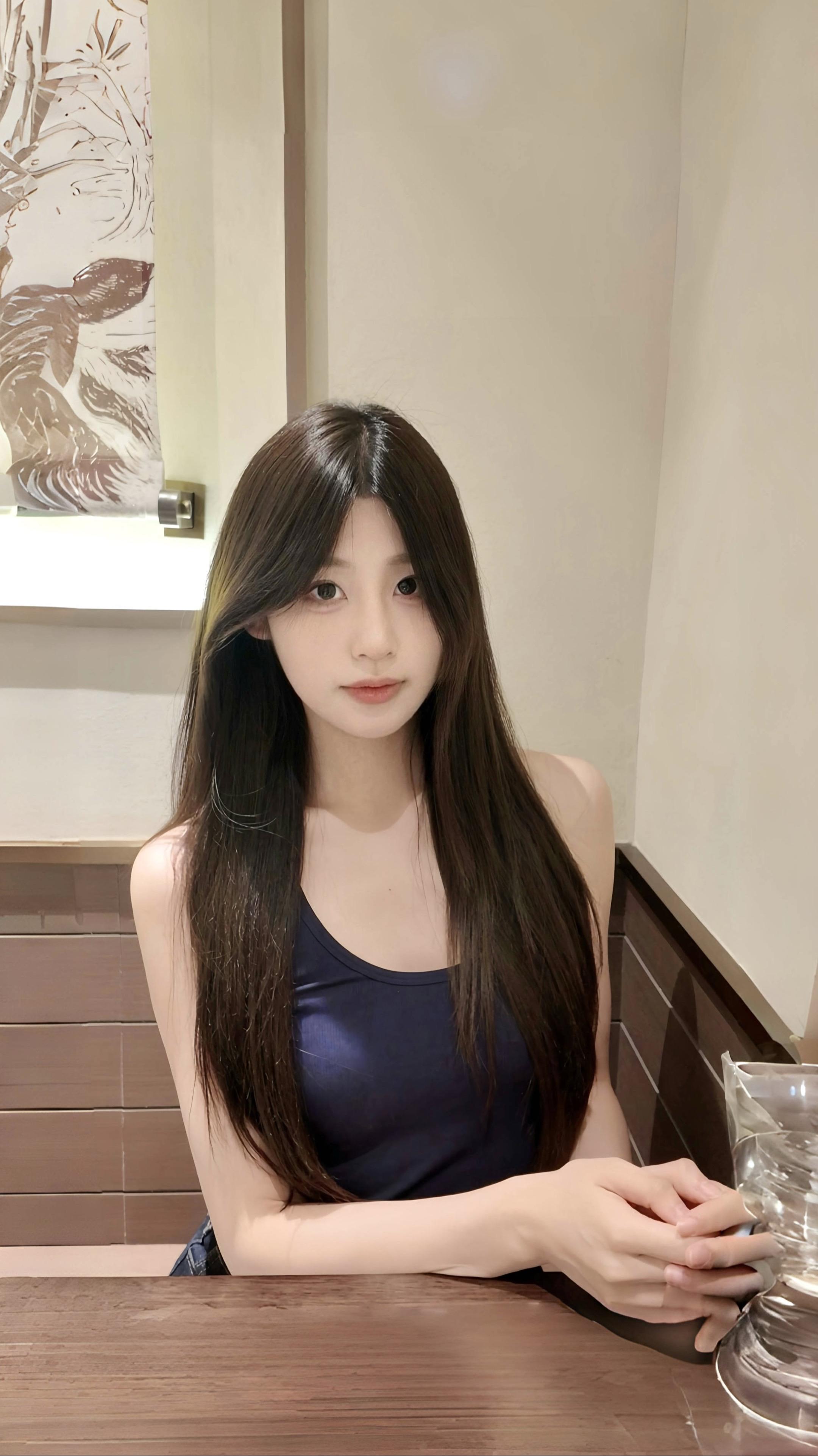 就这一瞬间，你的眼睛在向我传达“我知道你看到了我双手奉上的真心”