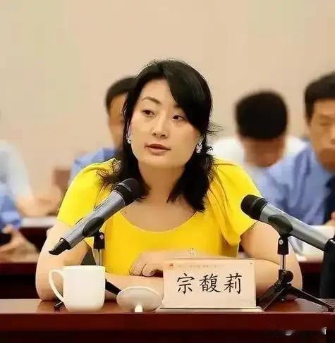 豪门恩怨实在是让人看不懂？或许宗老自己做梦也没想到，一世英名，毁于一旦，三名非婚