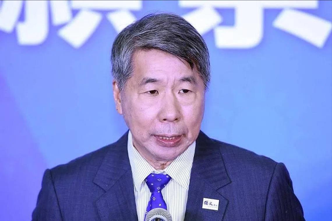张亚中：明年全代会将亲自提案“候选人掌党权”，如此不依不饶，剑指郑丽文，令人不解