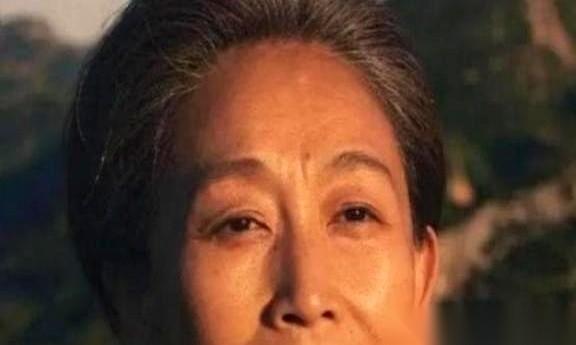 《三体》里最让人后背发凉的一幕，不是外星人有多狠，而是地球人自己干的事。
197