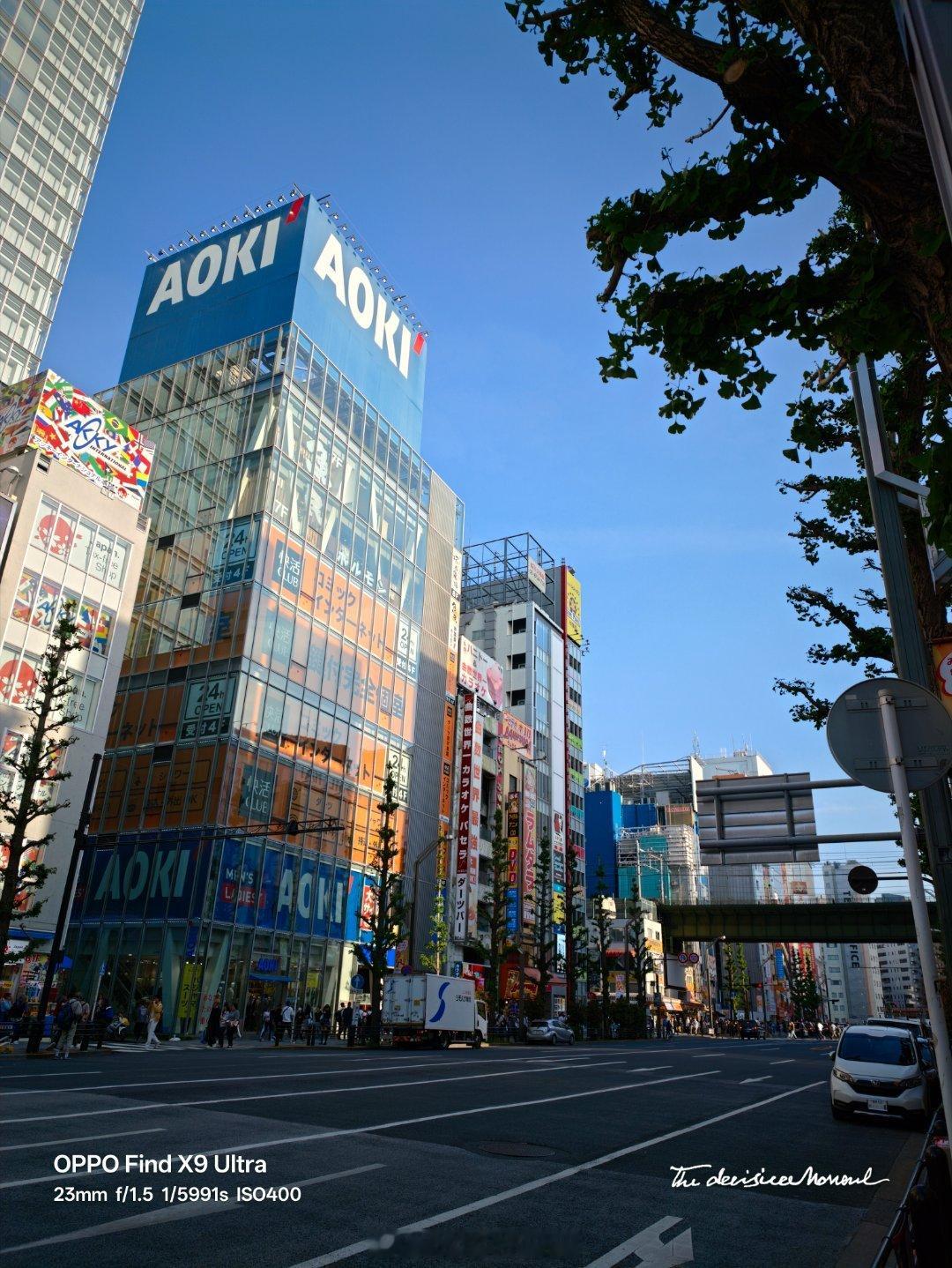 二刺螈浓度飞速上涨中… 日本·秋葉原