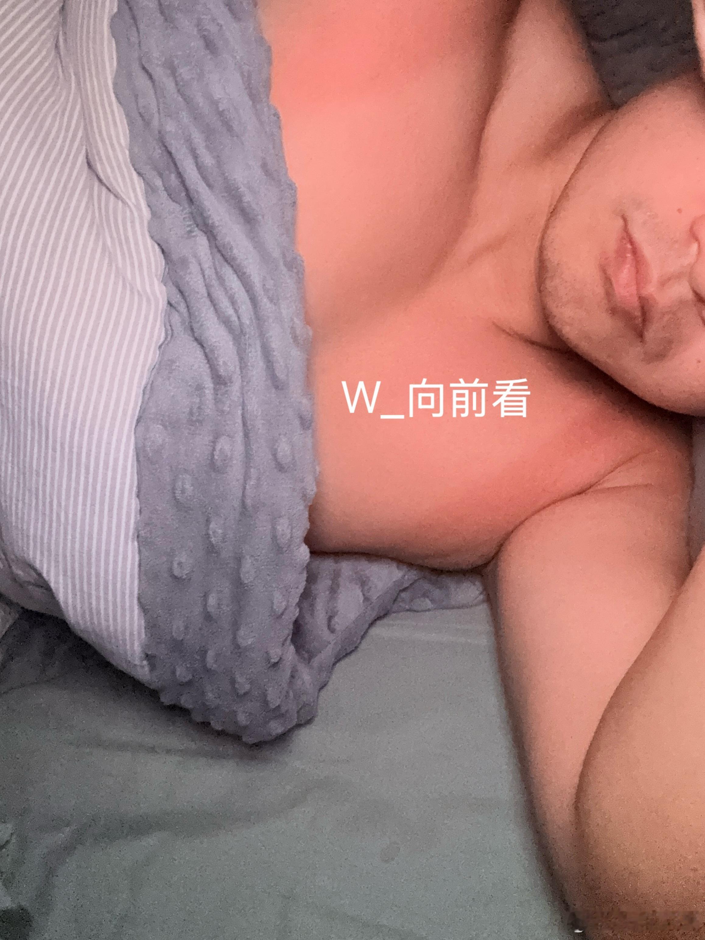 早啊！好困好困！昨晚看了球，所以才睡了3个多小时……[哈欠][困] ​​​