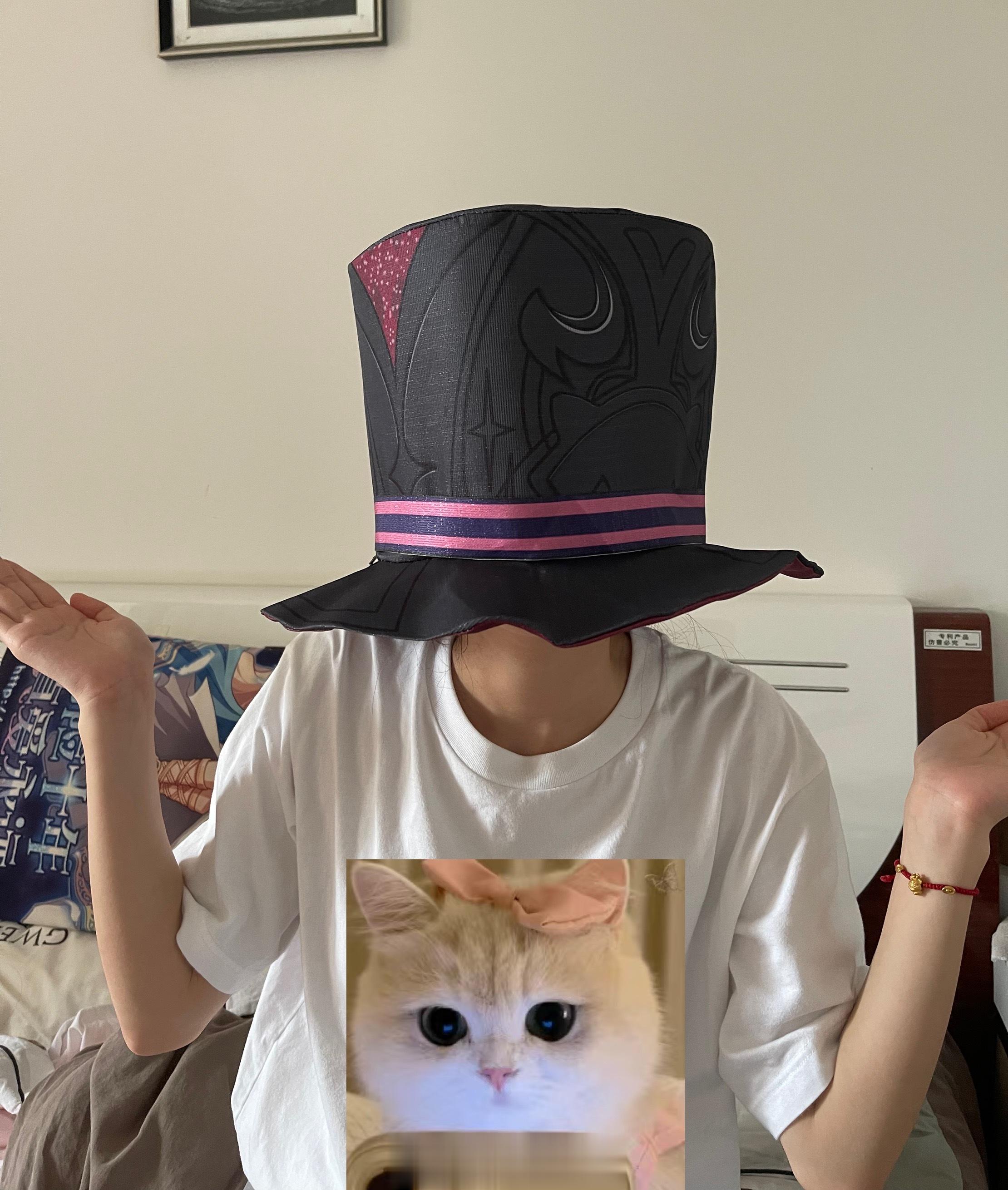 一种很新的cosplay ，林尼版三眼神童 ​​​