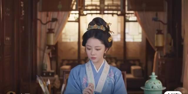 谭松韵兰香如故[心]谭松韵许兰香 
【网友二创】小红书博主「皮蛋」创作的第二首原