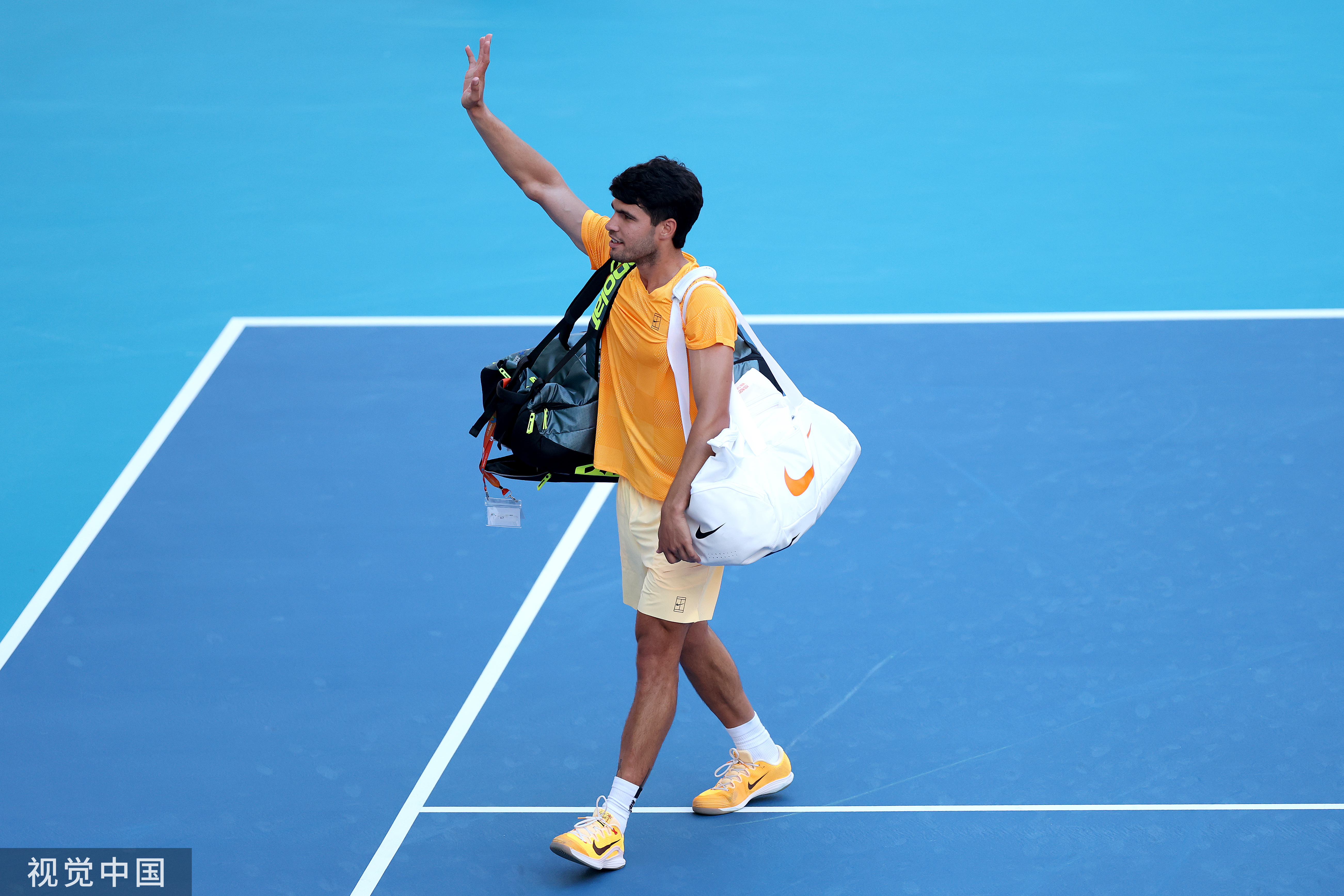 阿尔卡拉斯无缘迈阿密16强 迈阿密大师赛，美国人科达6-3/5-7/6-4战胜阿