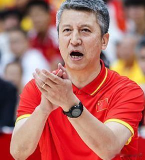 918当夜大比分输给了日本队，中国男篮真的有点让人看不懂了，不知道这大败是否会影