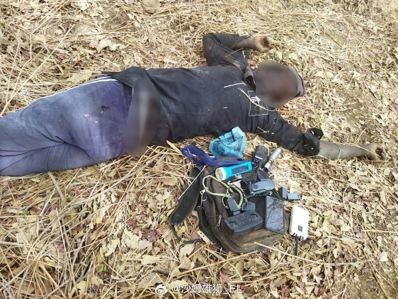马里共和国穆迪亚地区，俄罗斯“非洲军团”打死了一名JNIM/FLA联军的无人机飞