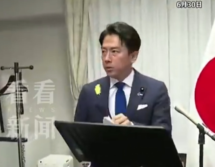 日本开始报复了？五轴联动机床和量子计算配套设备，限制对华技术输出！小泉进次郎日前