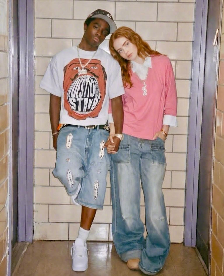 凯莱布·雷金纳德·麦克劳克林和萨迪·辛克的一张写真