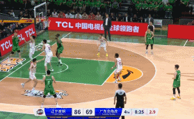 赵继伟压哨三分，杨鸣疯狂怒吼的三个原因：
北京时间5月11日，辽宁与广东的比赛进
