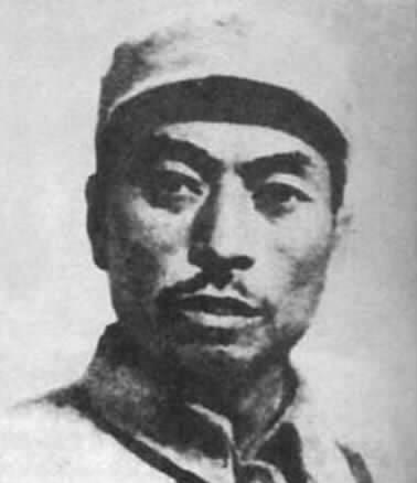 1951年，北京审讯室内，一个特务突然求饶：“饶了我吧！我告诉你们一个秘密，害死