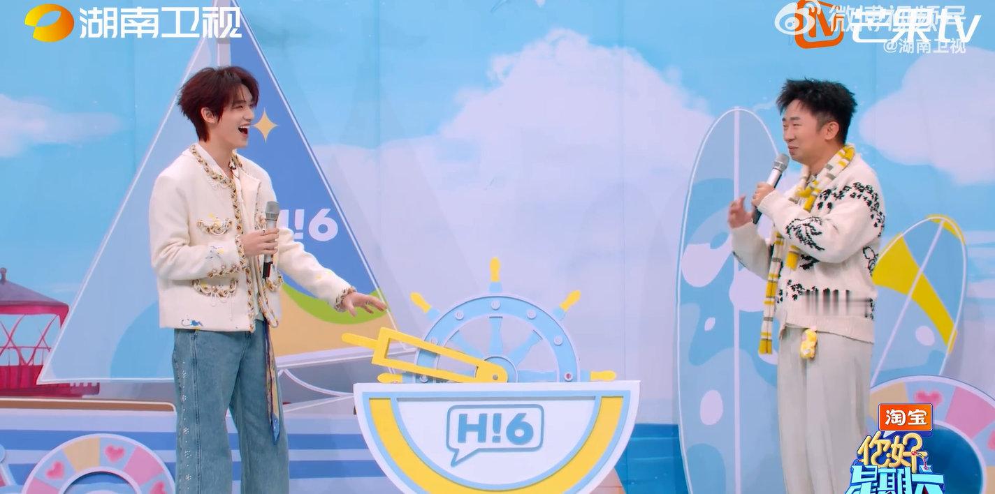 丁程鑫在线复刻我叫李飞 没有技巧全是感情这句话，简直是为小丁这次复刻量身定做的你