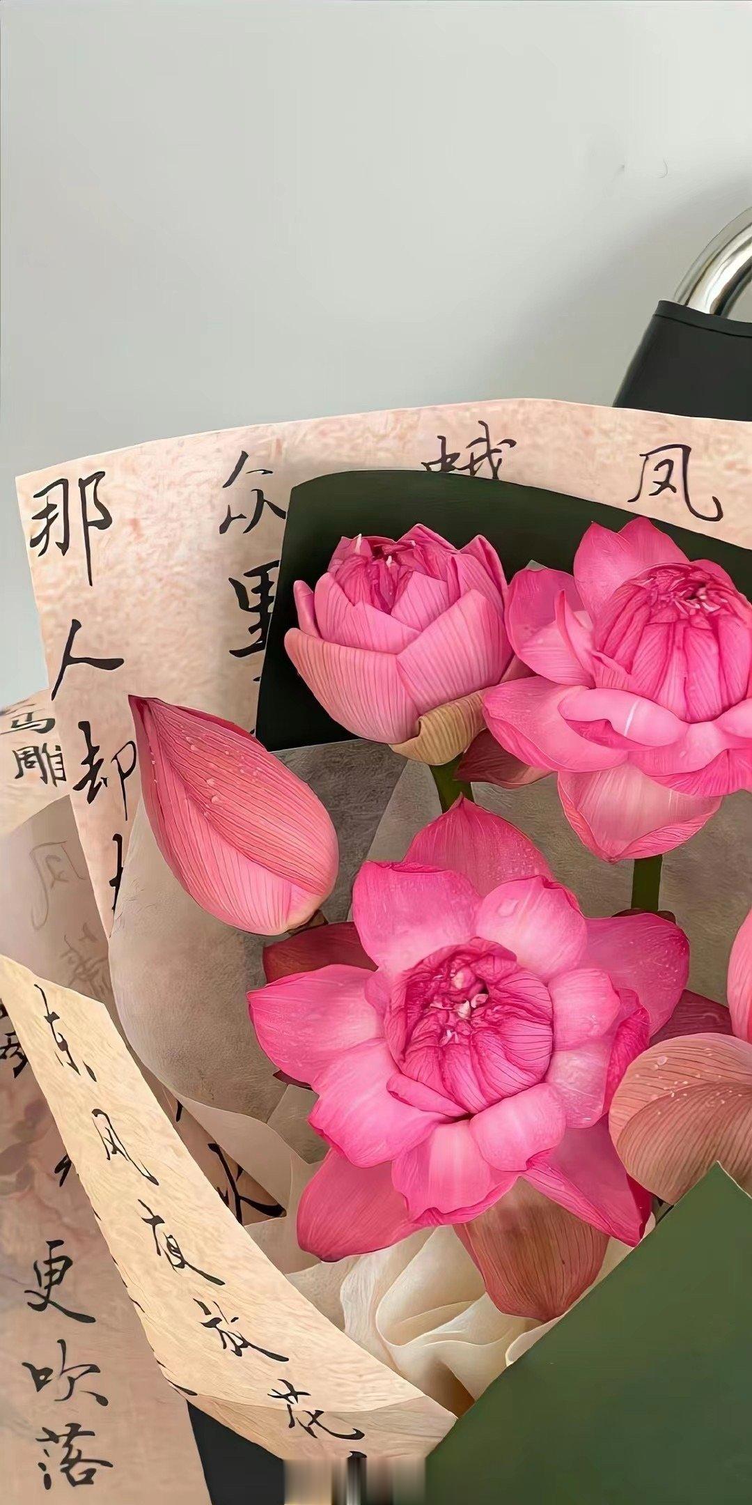 8字合婚是汉族民间传统婚俗，可以利用双方各自的喜好从五行上互补，从而使婚后婚姻生