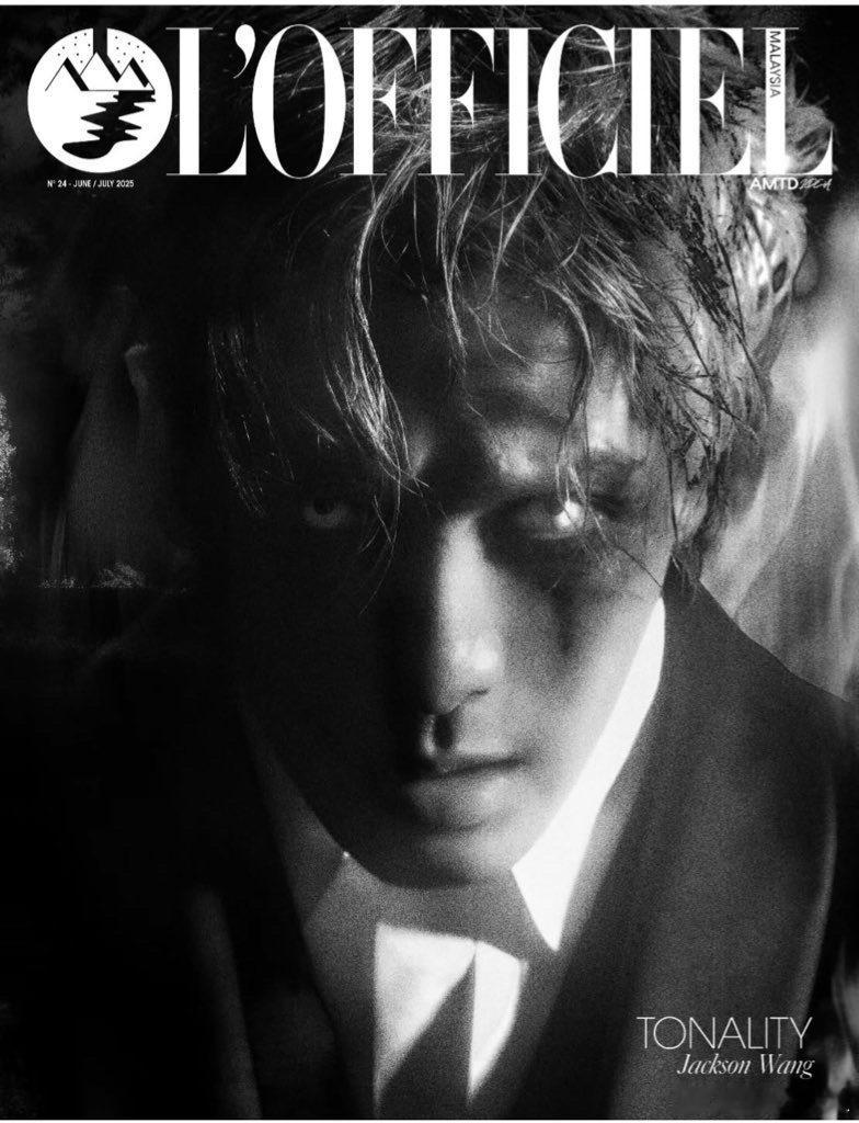 王嘉尔内娱封面卷王十国/地区联动 LOFFICIEL史无前例的10cover封面