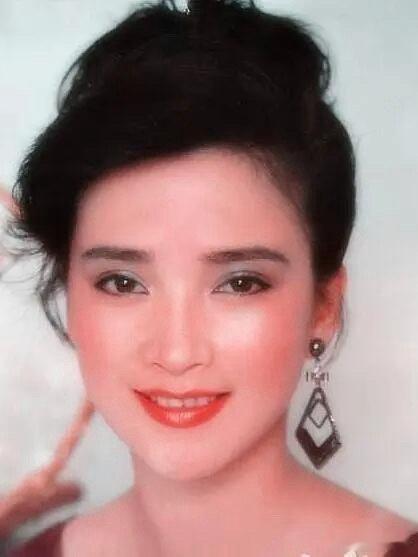 #唯一演遍四大名著的女演员#现在看那个年代的照片，也依旧是能打的美貌！！！[好喜