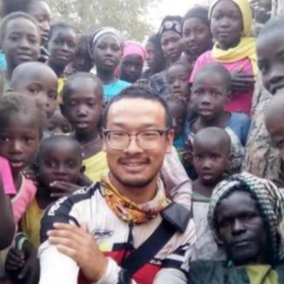 每年有几万中国人去非洲，为何去了就不想回来？非洲姑娘说出原因。

非洲这块在传统