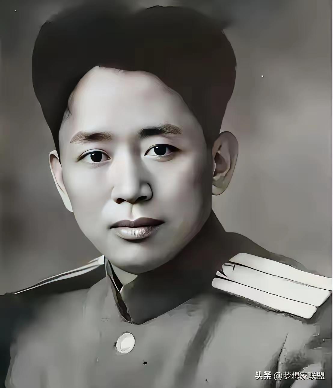 [月亮]1935年的闽西山区，19岁的红军小战士谢志坚，为了掩护首长安全撤退，后